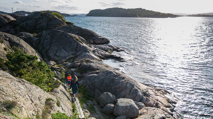 Besøk herlige strender i sommer med Sørpasset. Foto: Adam Read/Visit Sørlandet