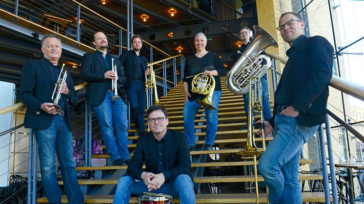 SONs brassensemble redo för skolgårdarna. Foto Calle Slättengren