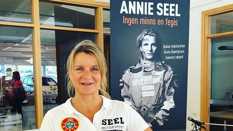 Instruktör är rallyföraren Annie Seel, ledamot i KAK Motorsport.