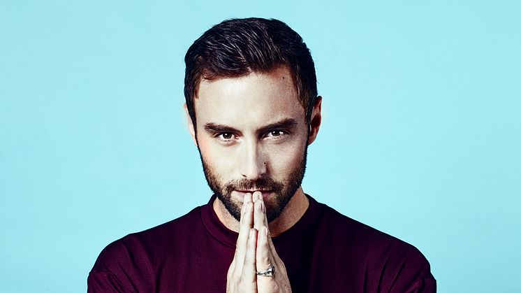 Måns Zelmerlöw öppnar sin sommar med turnépremiär på Gröna Lund imorgon torsdag 8 juni