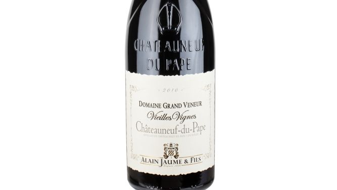 Alain Jaume & Fils Domaine Grand Veneur “Vielle Vignes” 2010