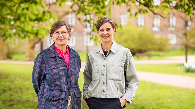 Helena Beckman & Anna Espling Rolf ska gemensamt axla affärsområdet sjukhusarkitektur på LINK Arkitektur. Foto: Apelöga