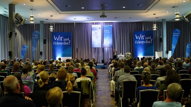 „Nur ein Berufsgesetz schafft Transparenz und Rechtssicherheit“ / VOD: 450 Osteopathen beim internationalen Osteopathie-Kongress in Bad Nauheim