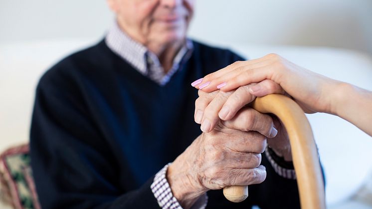 Fuldtidsansat personale sikrer tryg ældrepleje 