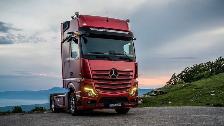 Nya Mercedes-Benz Actros  har teknik av en helt ny nivå.