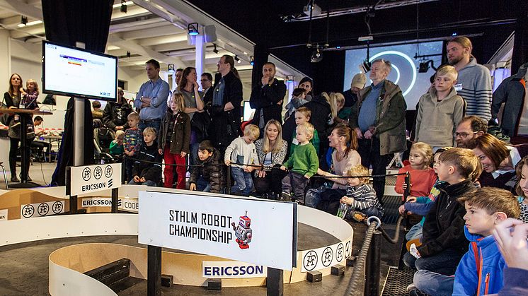 Episka robotbataljer i STHLM Robot Championship