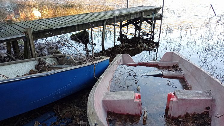 Det kan finnas så mycket som ett par tusen gamla uttjänta fritidsbåtar runt om i landet som ingen längre bryr sig om. Foto: Staffan Ljung/HaV