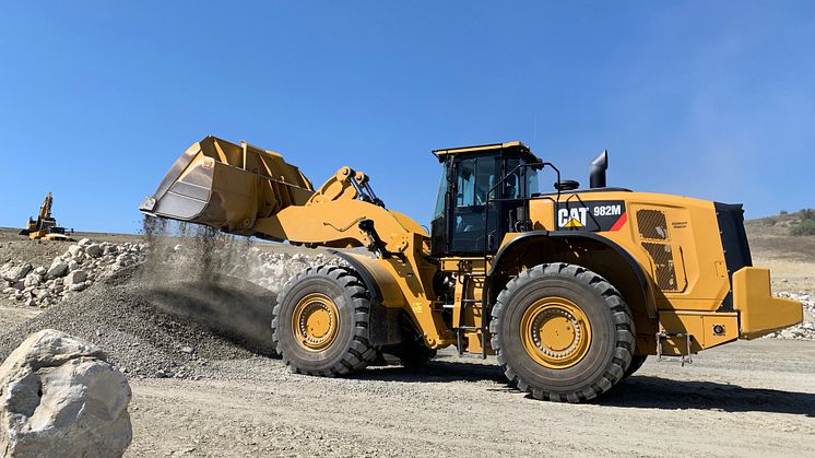 Cat 982M