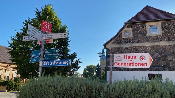 Ein Pilotprojekt in der Märkischen Heide soll Mobilitätslösungen für den ländlichen Raum als Beitrag zur sozialen Teilhabe erarbeiten. Das Projekt ist Thema des nächsten Verkehrswissenschaftlichen Kolloquiums am 6. Dezember. Bild: Ralf Kohlen