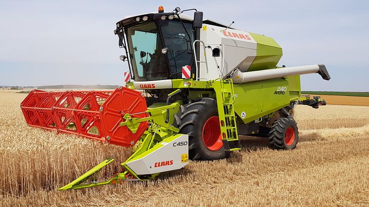 ​Nye motorer i CLAAS AVERO 