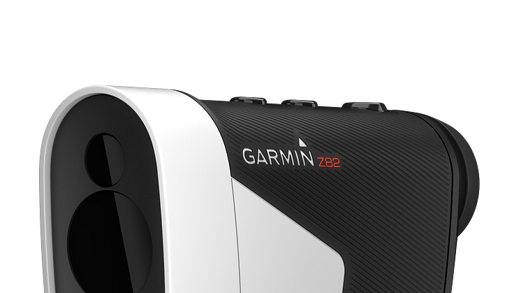 Garmin Approach Z82