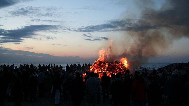 Den ekstreme tørke betyder, at mange danskerne må undvære sankthansbålet i år. Afbrændingsforbuddet er ifølge DBI en god og nødvendig beslutning.