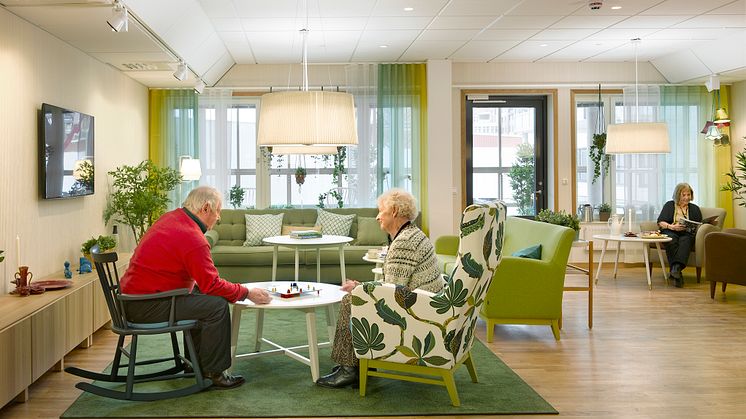 Humana äldreboende i Gävle - ljuset i vardagsrummet