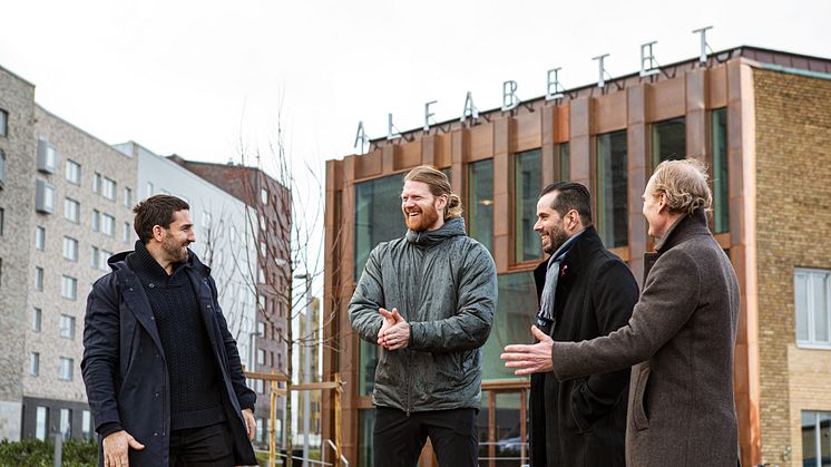 Peter Bláha, Andreas Lindberg, Benny Valtersson och Carl-Fredrik Grönhagen i nytt samarbete.