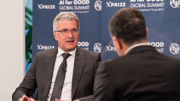 Audi CEO Rupert Stadler taler på FN-konferencen 'AI for Good Global Summit' 7 juni 2017 i Geneve