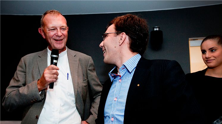 Mats Gabrielsson med vinnaren Christian Jonsson på Audi Forum