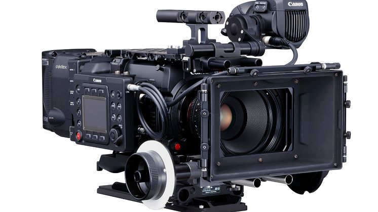 EOS C700