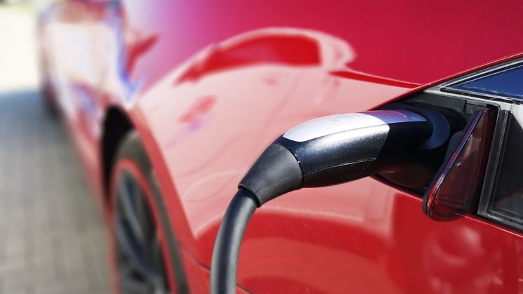 Fyra parter satsar gemensamt på forskning, utbildning och utveckling inom främst testning av elektrifierade drivlinor och batteriutveckling. Bild: Pixabay 