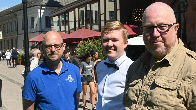 Johan Norrman, ordförande för Arrangörsföreningen Lunds Spelfestival, Sebastian Bergholtz, projektledare Visit Lund och Anders Jansson ser fram emot att få sparka igång årets upplaga av spelfestivalen Lund 1923. 