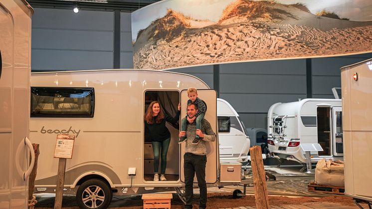 Die Touristik & Caravaning lädt Reislustige auf das Messegelände ein - Foto: Karolin Kelm 