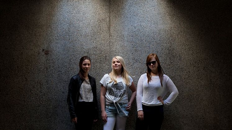 Just another life – tre tonårstjejers liv på Lindängen