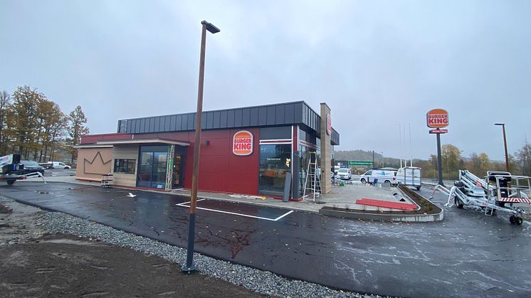  Torsdag 26. oktober åpner dørene til Burger King Grenlandsporten