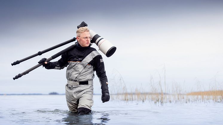 Canon-ambassadören Jonas Classon har fotograferat sångsvanar i tio år, idag släpps hans nya bok "Sångsvan - Tillbaka i ljuset". Foto: Terése Classon Sundh 