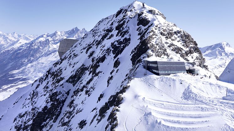 Restaurant Matterhorn glacier paradise Außenansicht 