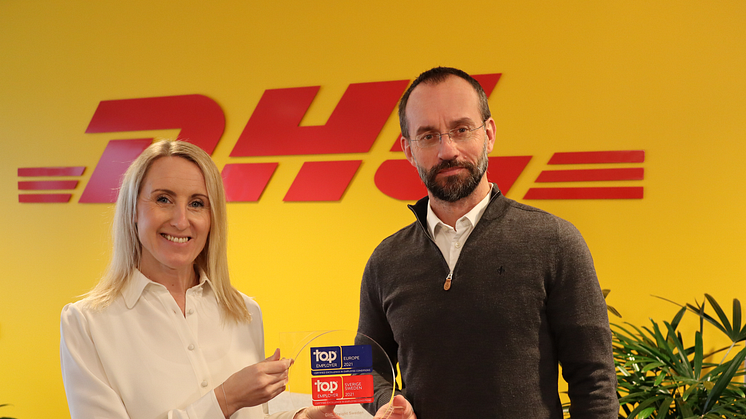 Fr.v. Emilie Ernstson, HR-direktör DHL Freight Sverige, Robert Zander VD DHL Freight Sverige.