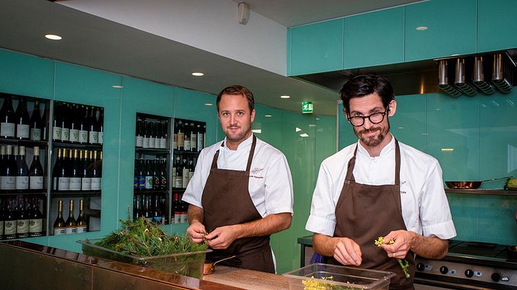 Krögarna Jacob Holmström och Anton Bjuhr på Gastrologik. 