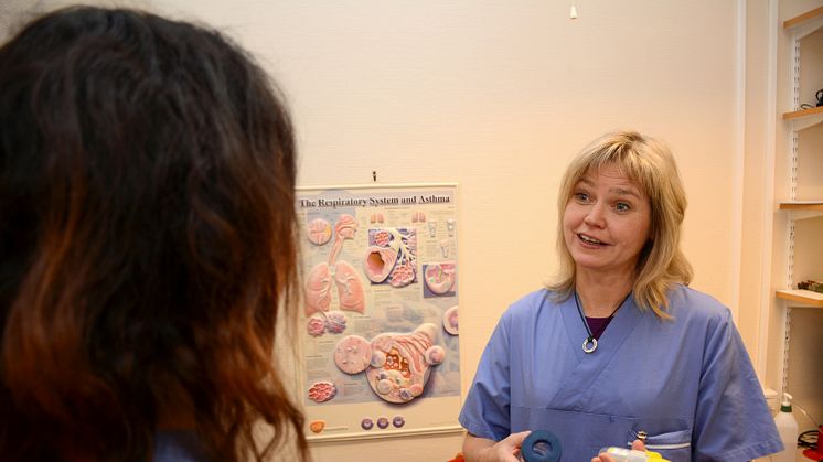 Eva Sunna är KOL-sjuksköterska på lung- och allergimottagningen på Norrlands universitetssjukhus.  