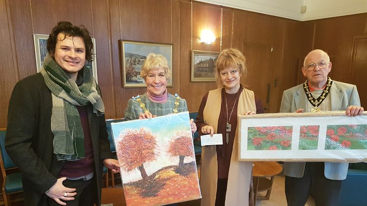Artistic boost for mayor’s charities