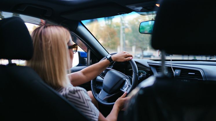 Sifo: Kvinnor i yngre medelåldern är de bästa bilförarna