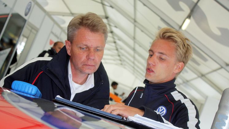 Scirocco R-Cup: Ola Nilsson mot Formel 1-förare på Brands Hatch