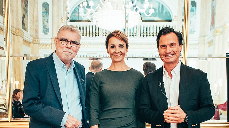 Nya och gamla ägare (Från vänster: Ari Tolppanen, styrelseordförande CapMan, Laura Tarkka, CEO Kämp Collection Hotels och Nordic Choice Hotels grundare Petter Stordalen