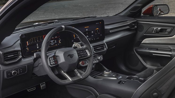 2025 Ford Mustang GTD_interior_09.jpg