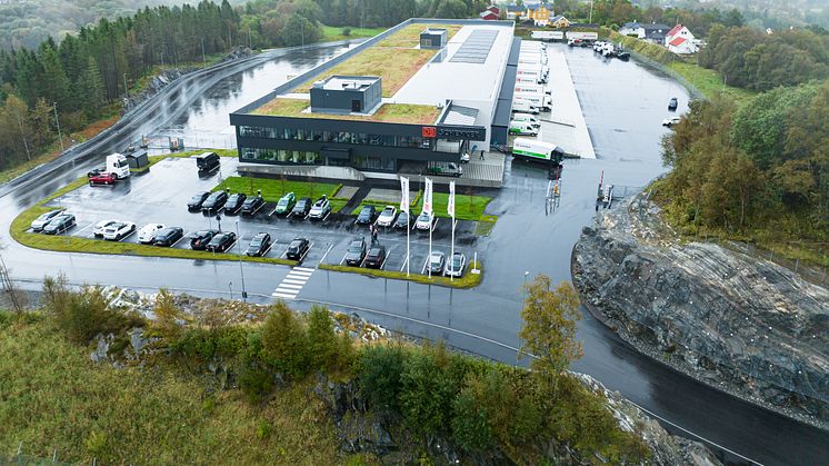 Ny terminal og el-lastbiler til renere logistik: Den første Volta Zero er taget i brug i Norge på den nye filial i Bergen
