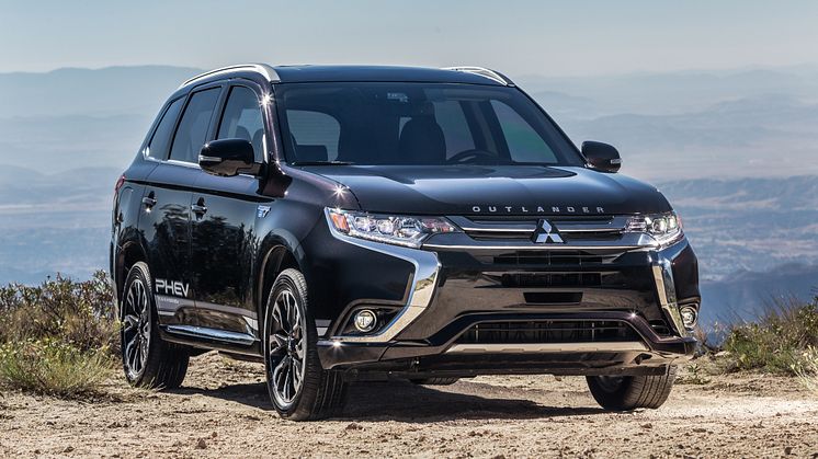 Mitsubishi Outlander PHEV kåret til Årets grønne SUV 2019