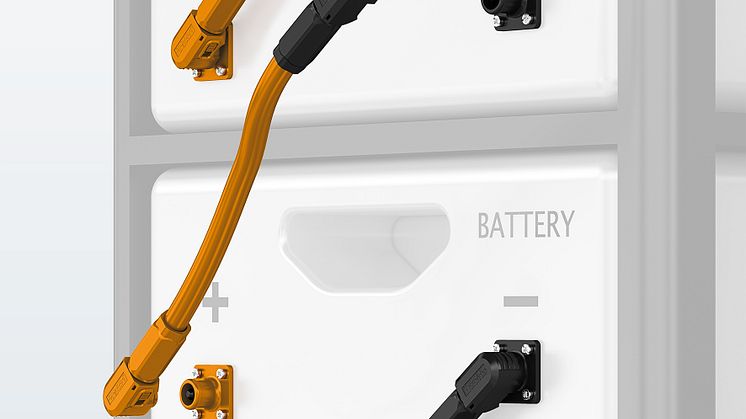 Connectors for energy storage systems