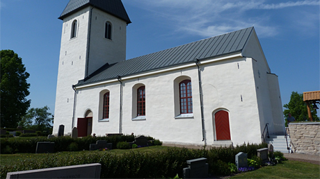 Nu står Älvestads kyrka klar