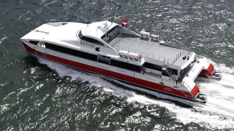 Easier travel with common bus and ferry information system
