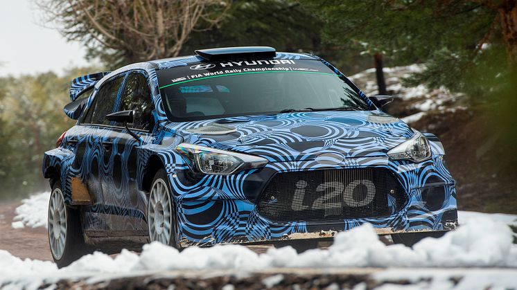 Hyundai tester nye i20 for WRC i 2016