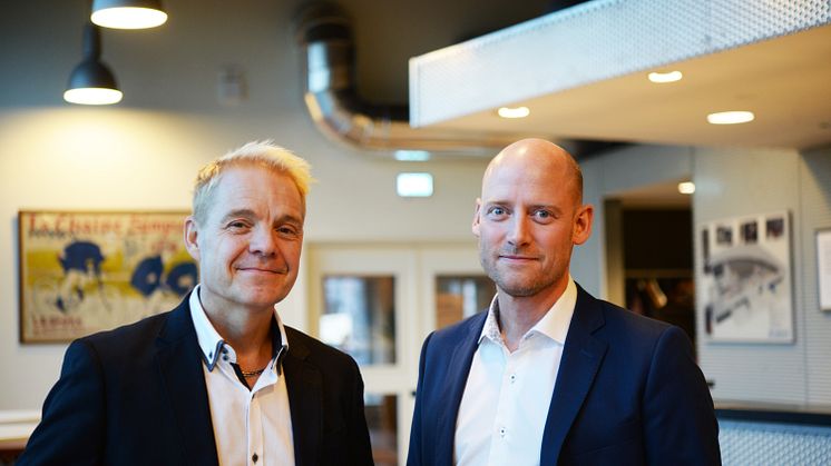 Fr v: Petter Viklund - Head of Fleet and Machinery NCC,  Pär Hugozon - Affärsenhets- och affärsområdeschef KGK.