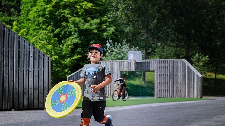 Nu blir fler skolor mötesplatser