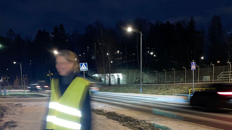 7 av 10 bilister har svårt att se fotgängare utan reflex