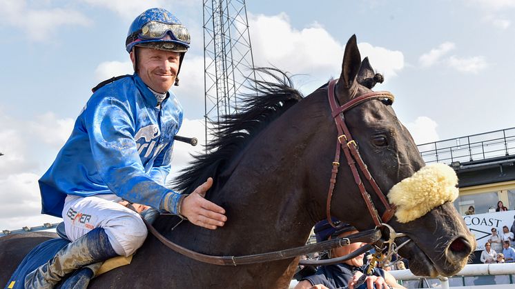 Stroxx Carlras och Nicolaj Stott vann Svenskt Derby