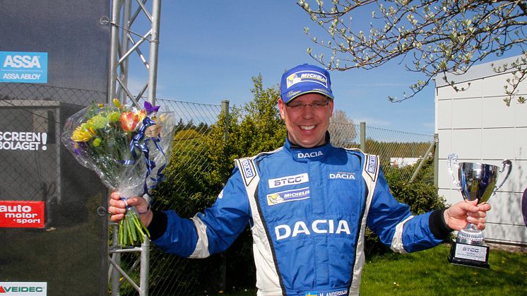 Dacia-succé i STCC-premiären