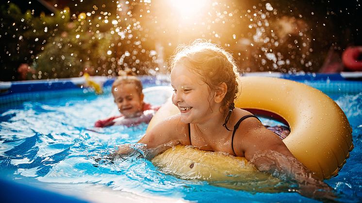 Spara på dricksvattnet när du fyller din pool