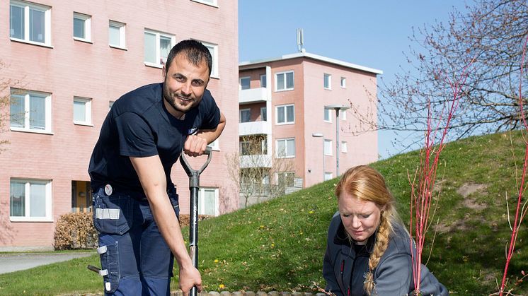 Deltagare Abdulhadi Anank och handledare Sara Jeppsson.