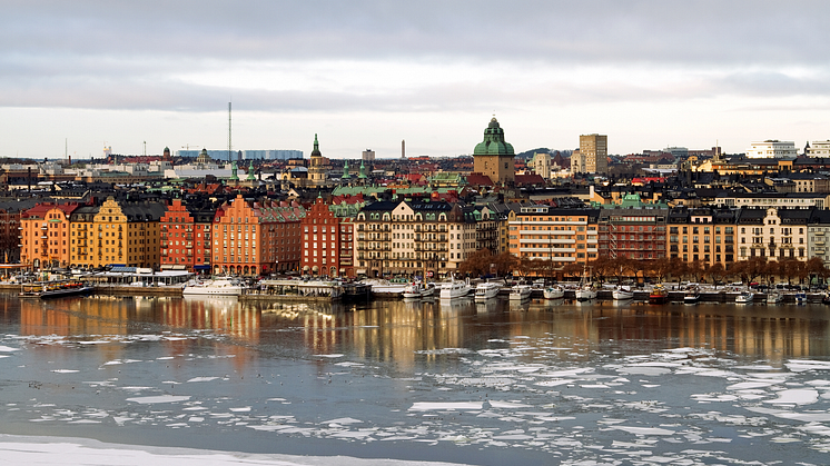 Fortsatt hög aktivitet på bostadsmarknaden, 6 av 10 räknar med att köpa ny bostad inom sex månader